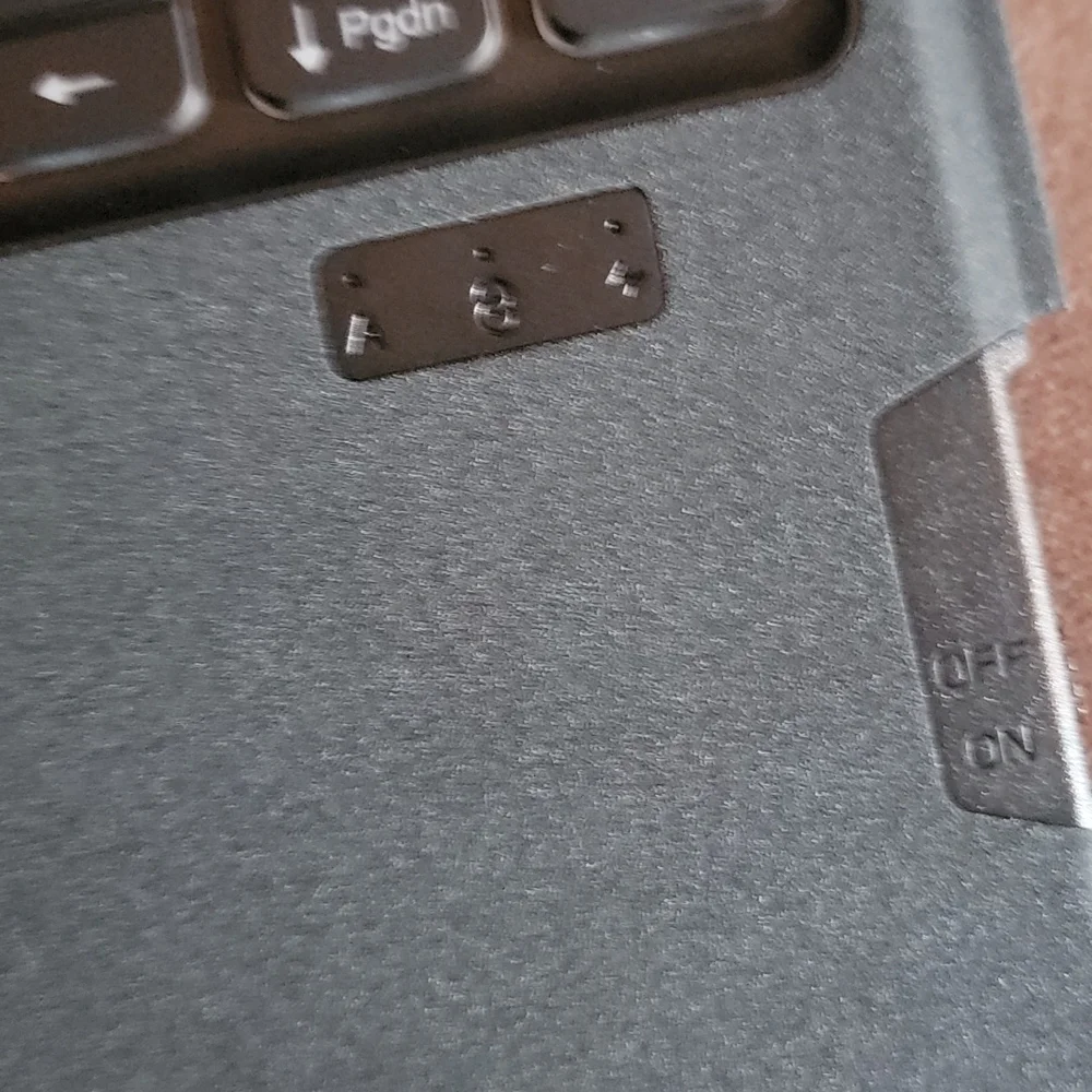 Touchpad keyboard case
